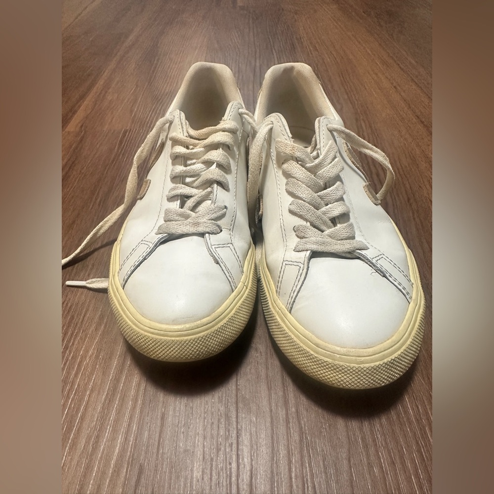 Veja Women's Cream and Gold Sneakers - Picture 11 of 11